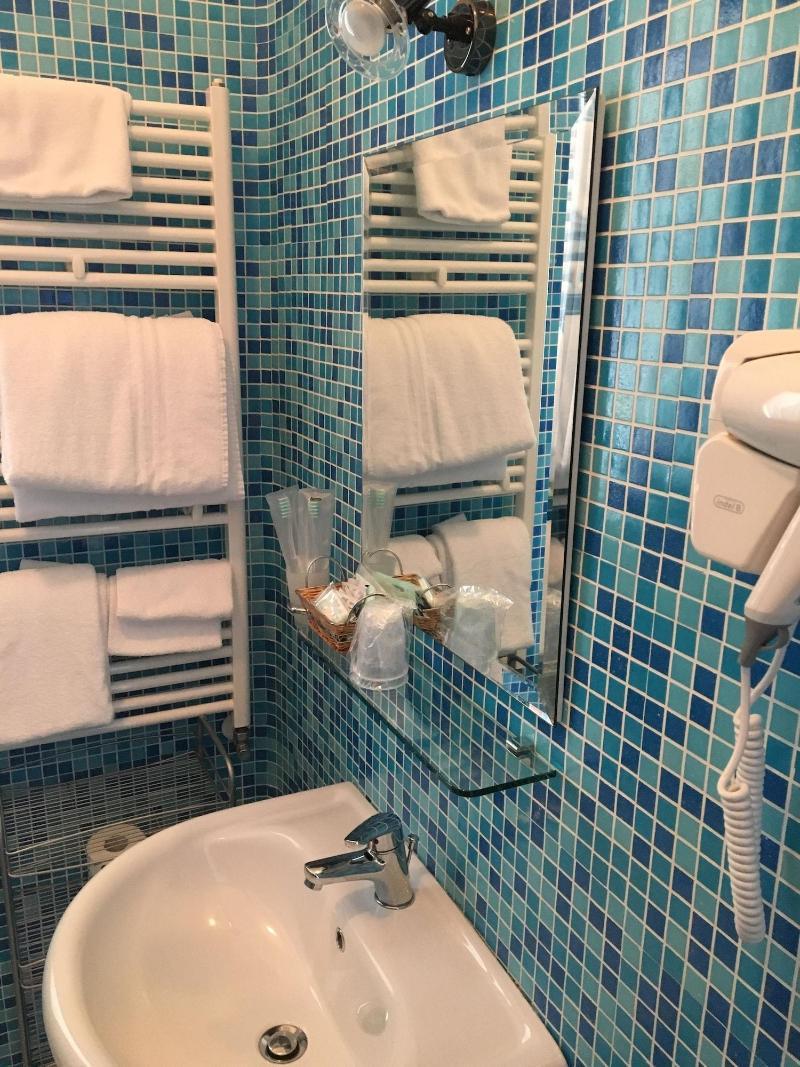 Hotel Villa Principe 圣尼科拉阿尔切拉 外观 照片